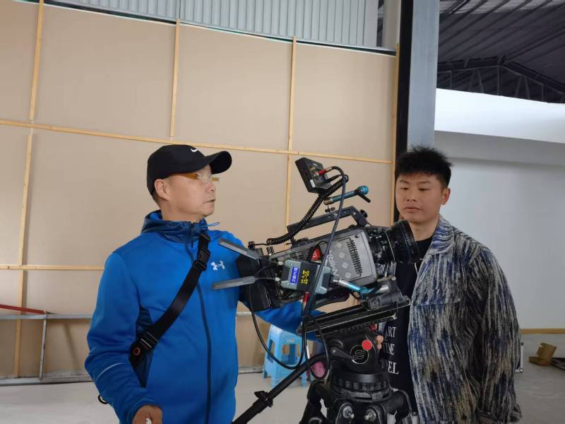 深耕麦盖提县电商产品视频拍摄制作，铸就爆款产品